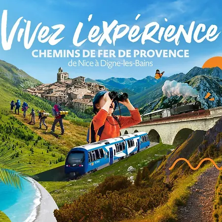 A 2 Pas Du Centre