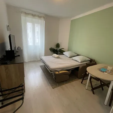 A 2 Pas Du Centre 아파트