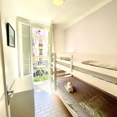 Apartment A 2 Pas Du Centre