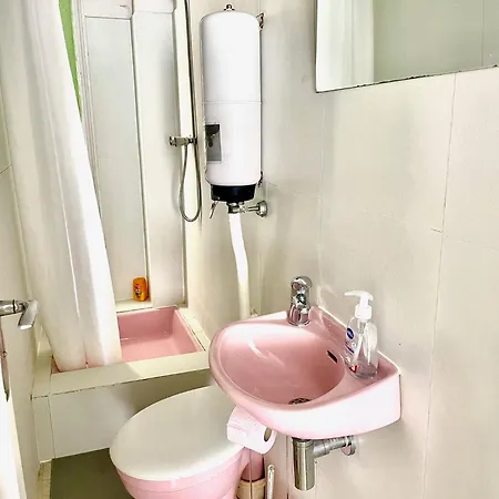 아파트 A 2 Pas Du Centre *