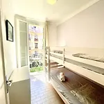 Apartment A 2 Pas Du Centre